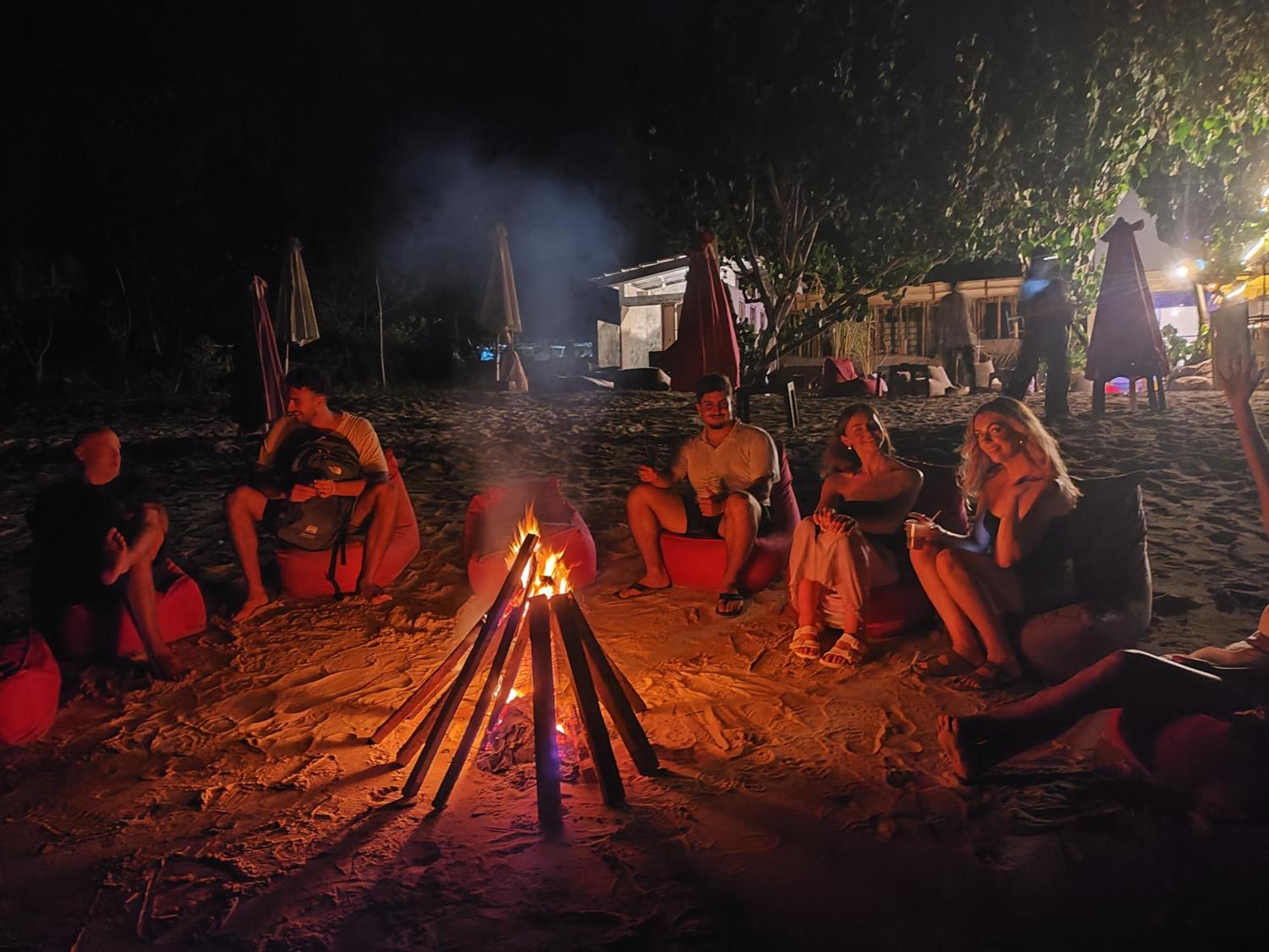 Lushy Hostel Nusa Penida Toyapakeh エクステリア 写真