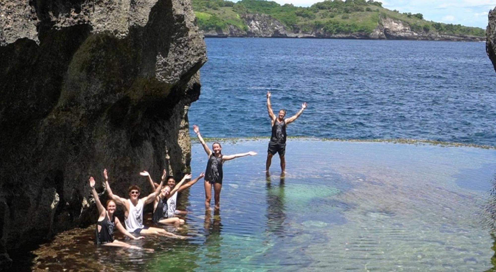 Lushy Hostel Nusa Penida Toyapakeh エクステリア 写真